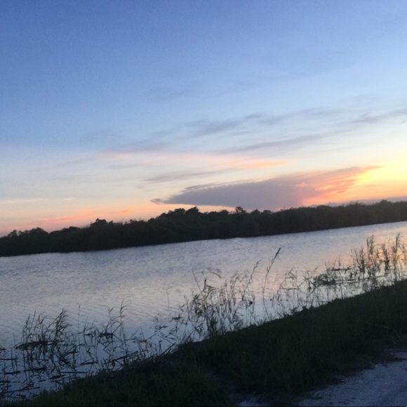 Meet your Posher, Shelbie - Picture 1 of 1